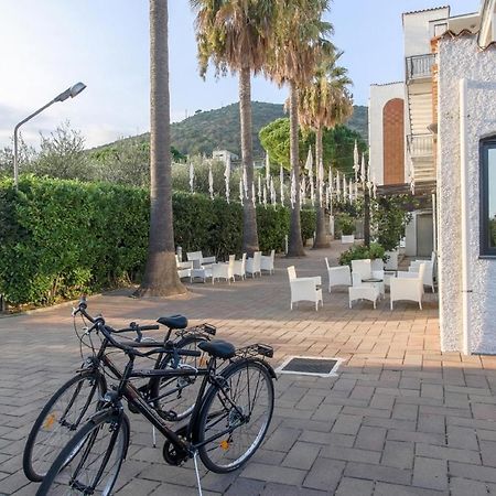 Liguria Apartments Pietra Ligure Zewnętrze zdjęcie